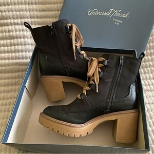 Universal Thread BOOTS
